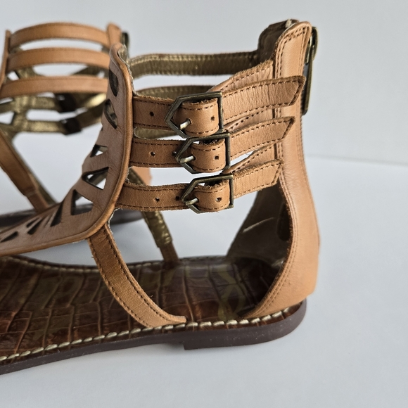 Beautiful Sam Edelman Leather Sandal - Picture 3 of 8